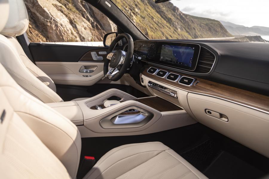 Интерьер Mercedes-AMG GLS63 4Matic+ (X167) 2020 года  (NA) (фото 51 из 89)